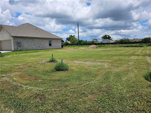 733 Rue Saint Michael Terrytown, LA 70056 - Photo 4 of 5 Gallery Image 4