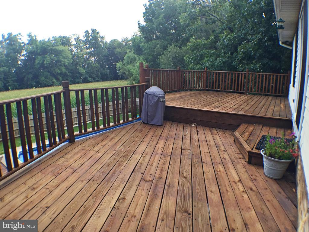 1156 Ridge Road Elizabethtown, PA 17022 - Photo 5 of 27