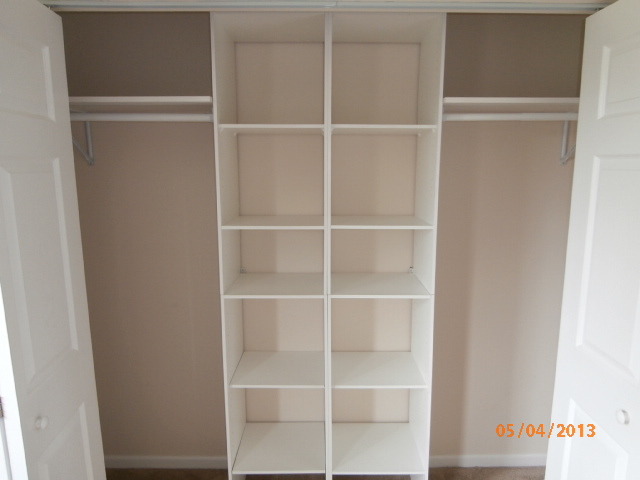 334 Rodenburg Road Roselle, IL 60172 - Photo 14 of 14 a view of an empty walk in closet
