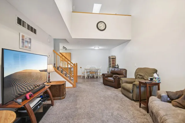 $220,000 | 7674 79th Street South, Cottage Grove, MN 55016