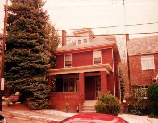 1143 Wayne Avenue McKees Rocks, PA 15136 - Photo 1 of 1