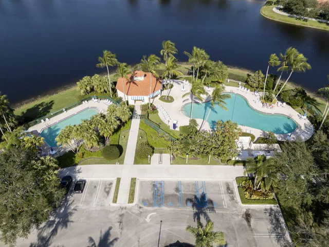 $469,000 | 2122 Tigris Drive, West Palm Beach, FL 33411