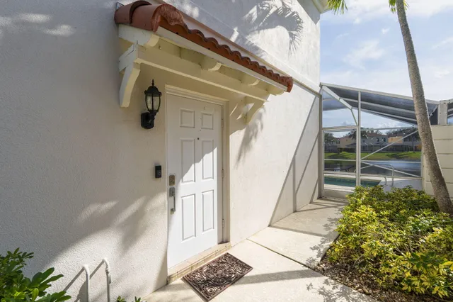 $469,000 | 2122 Tigris Drive, West Palm Beach, FL 33411