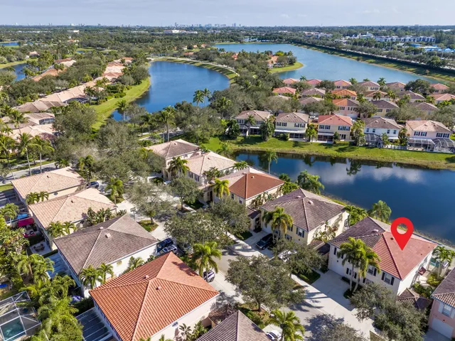 $469,000 | 2122 Tigris Drive, West Palm Beach, FL 33411