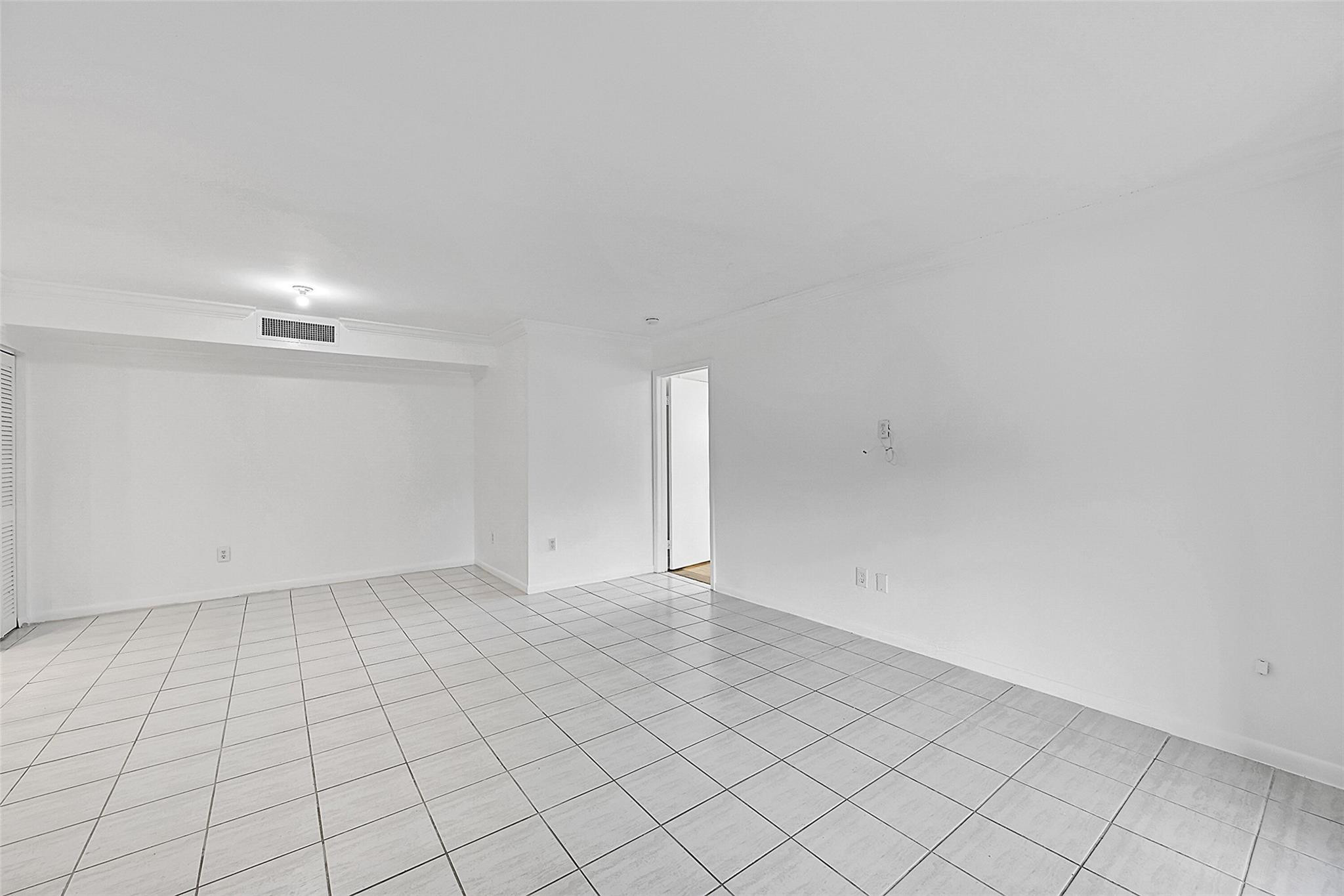 9529 West McNab Road, Unit 108 Tamarac, FL 33321 - Photo 7 of 42 Photo 7