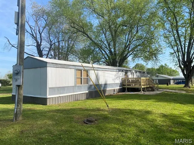 $59,998 | 117 Thompson Street, Perkins, MO 63771