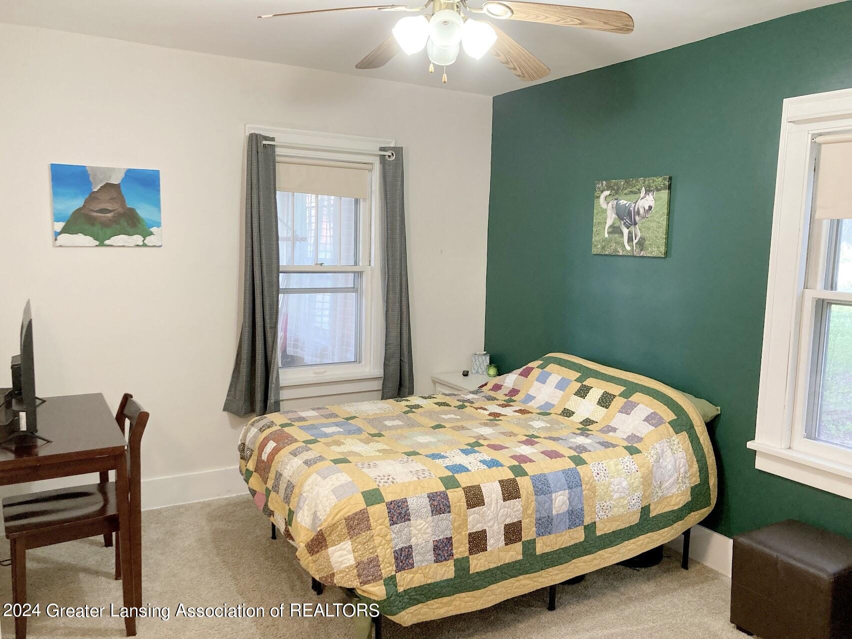 722 Bretton Road Lansing, MI 48917 - Photo 20 of 37 18. Bedroom 1