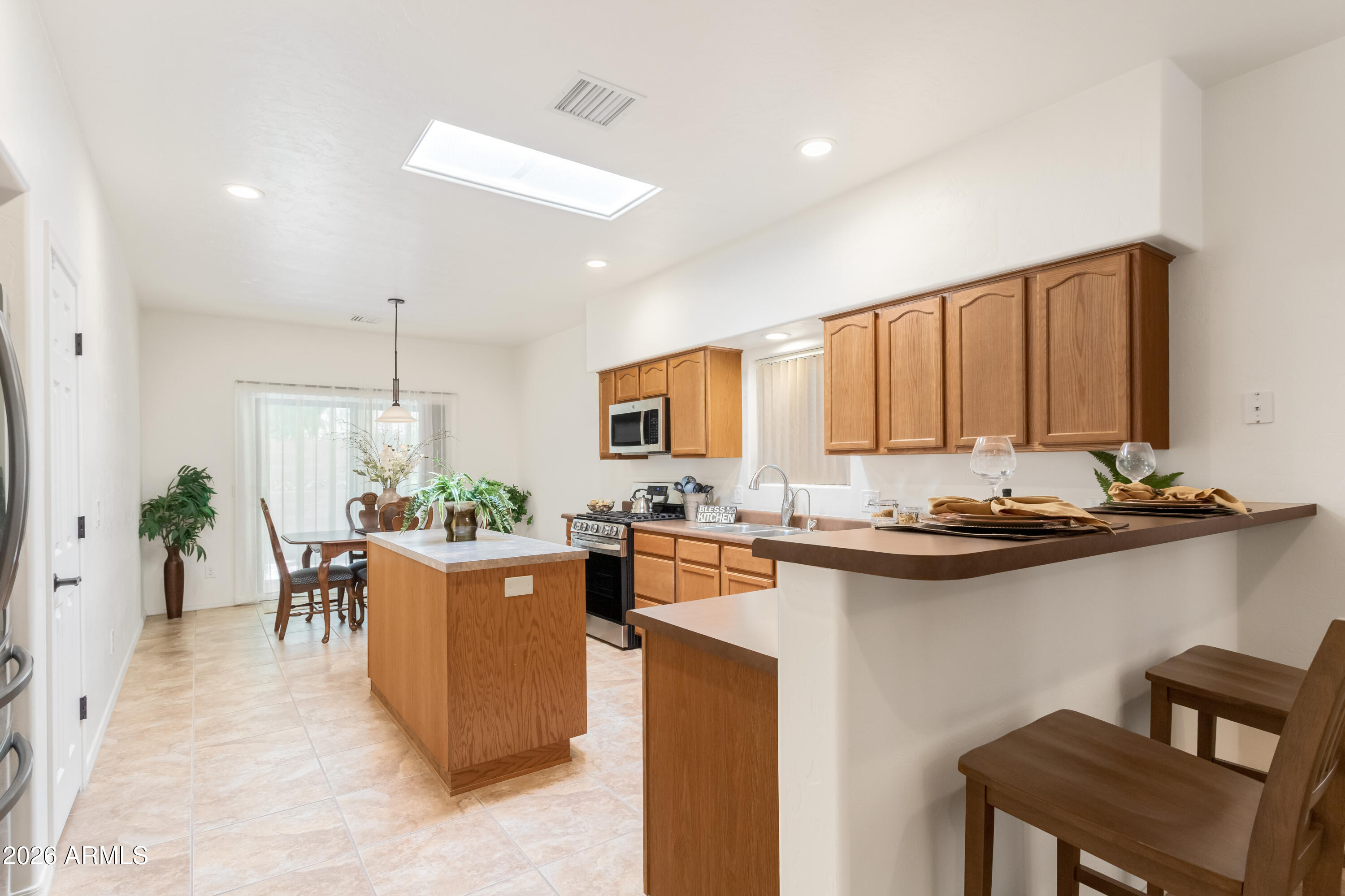 516 South Sky Ranch Road Sierra Vista, AZ 85635 - Photo 10 of 35 Kitchen
