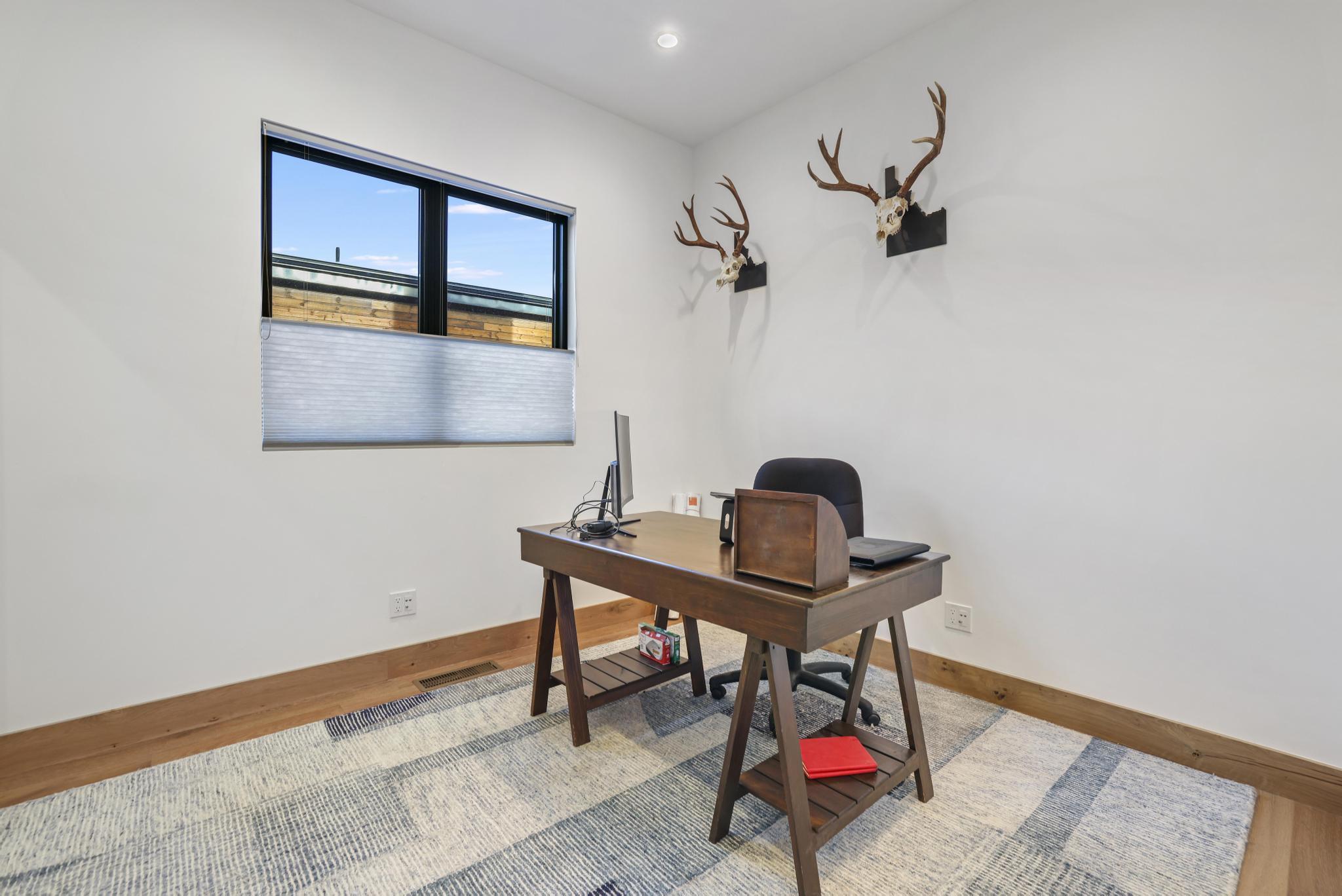 820 North 1st Avenue Hailey, ID 83333 - Photo 21 of 41 Office