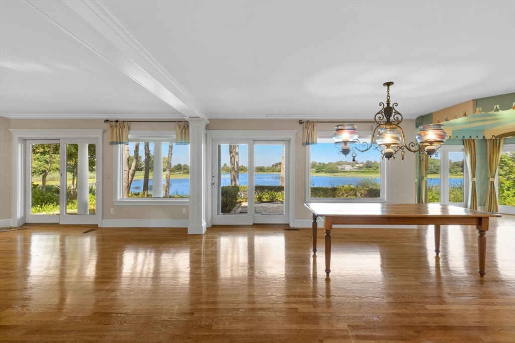 4390 Main Street Barnstable, MA 02675 - Photo 15 of 42
