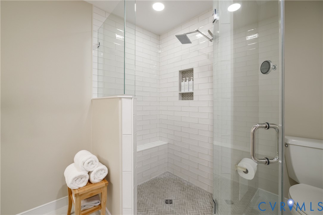 8911 Whistling Swan Road Chesterfield, VA 23838 - Photo 34 of 62 Bedroom 2, en-suite bathroom