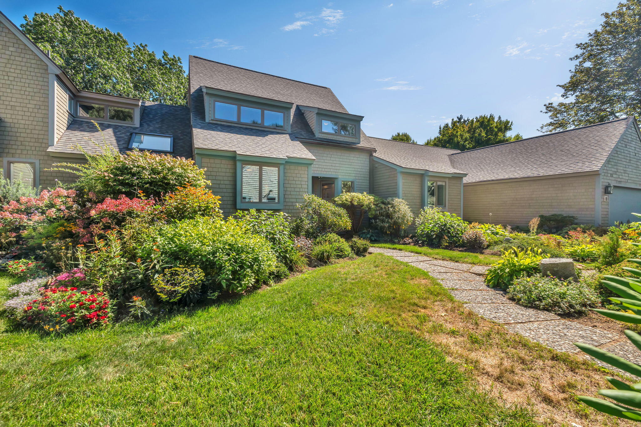 9 Jameson Point Road, Unit 9 Rockland, ME 04841 - Photo 1 of 67 9 Jameson Point Rd