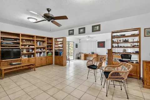 $1,400,000 | 7009 Southwest 66th Avenue, South Miami, FL 33143