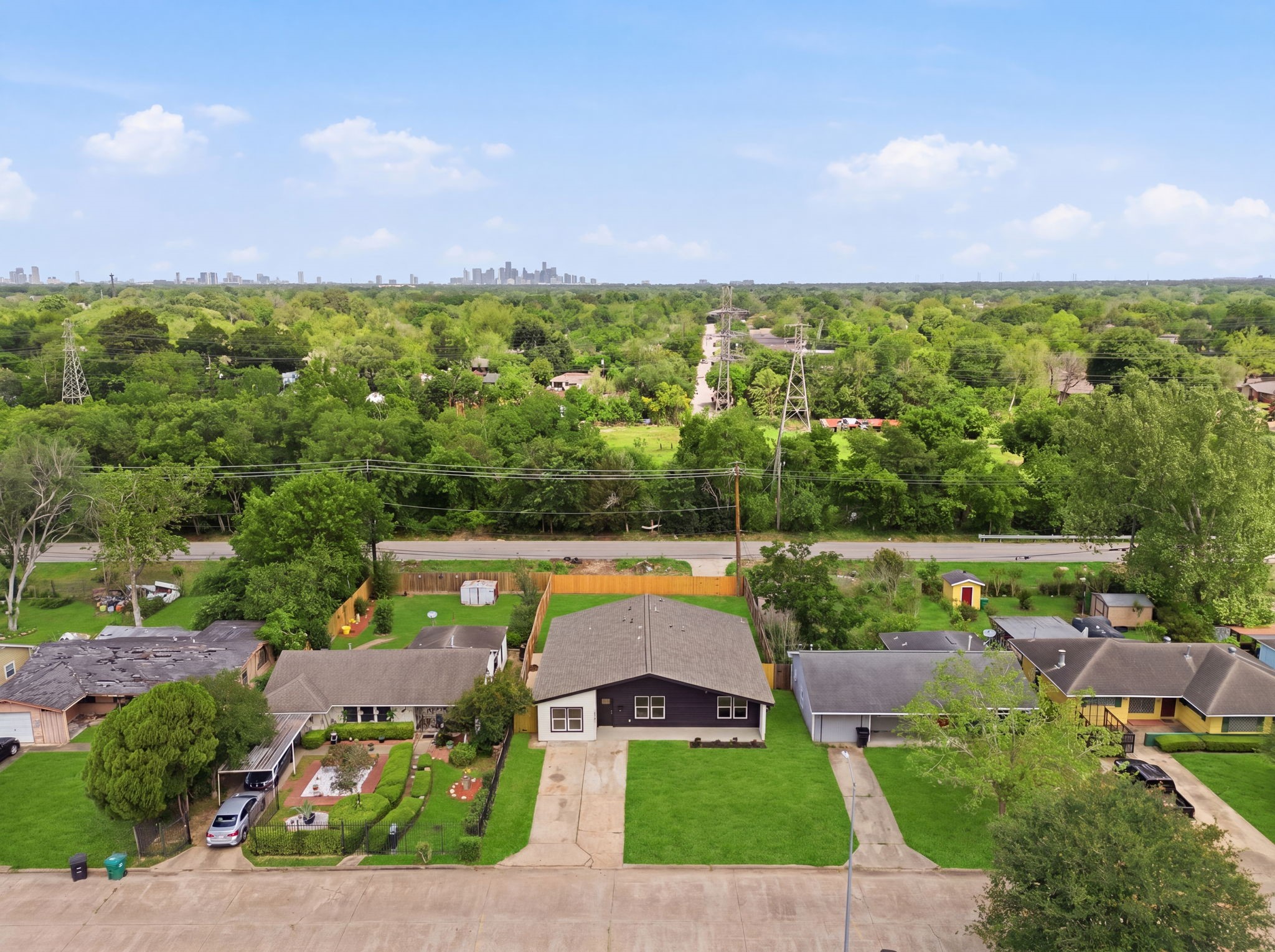 5603 Rue Street Houston, TX 77033 - Photo 27 of 34