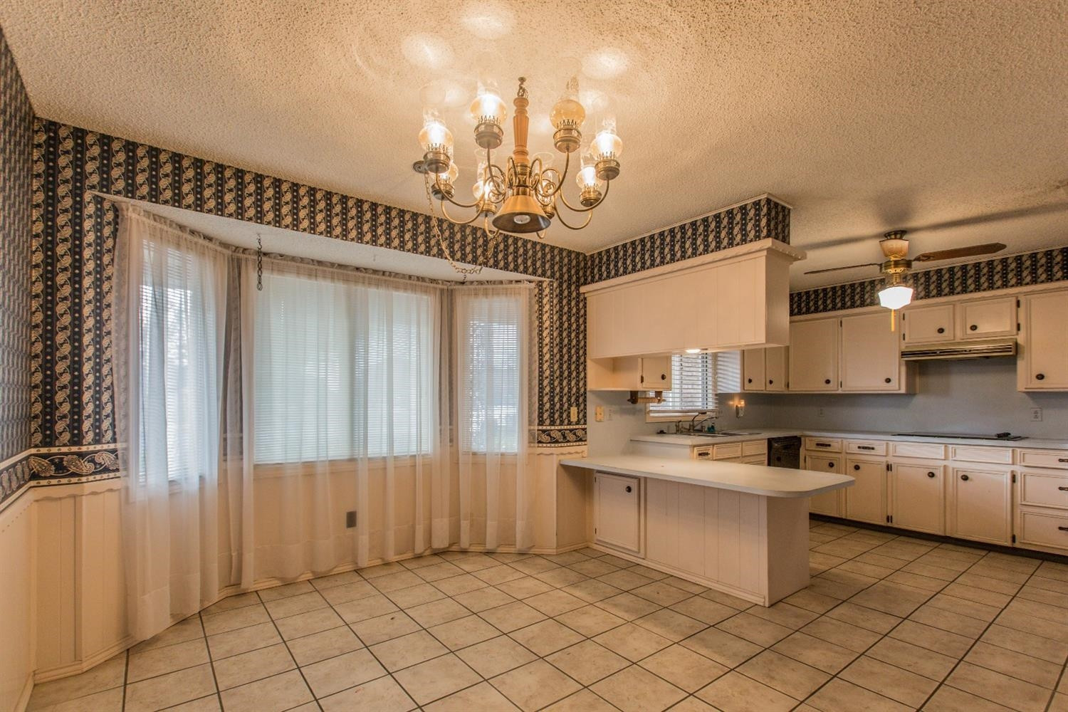6309 Raleigh Drive Lubbock, TX 79414 - Photo 7 of 19 Photo 7