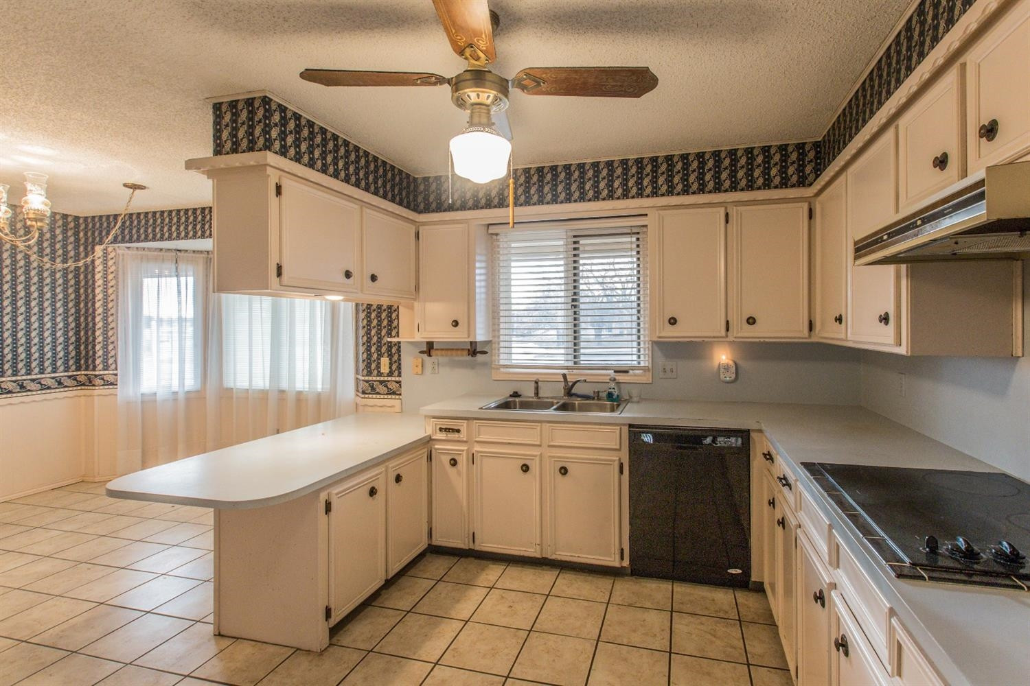 6309 Raleigh Drive Lubbock, TX 79414 - Photo 9 of 19 Photo 9