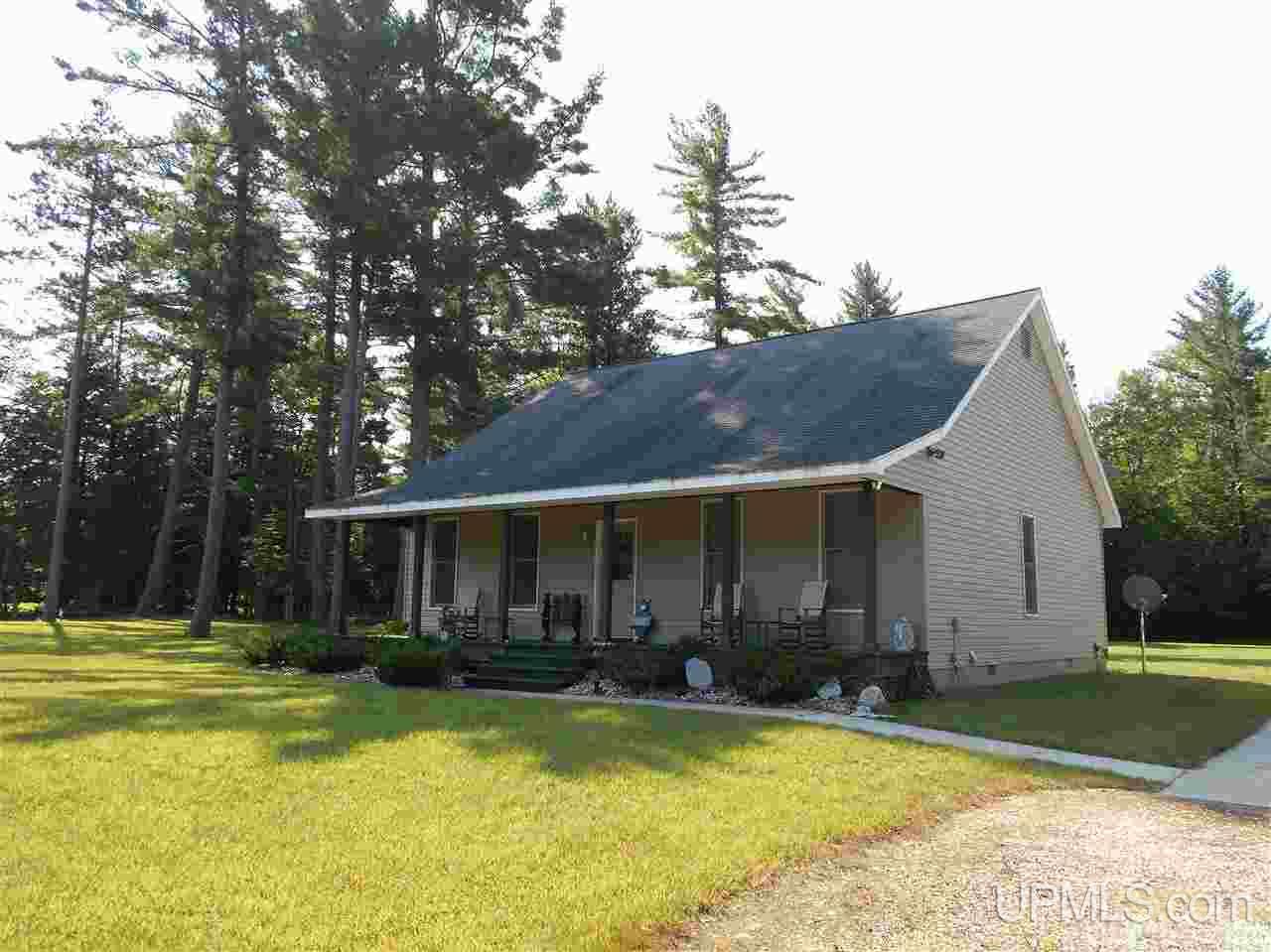 3957 W Bowman Road Gulliver, MI 49840 - Photo 4 of 32