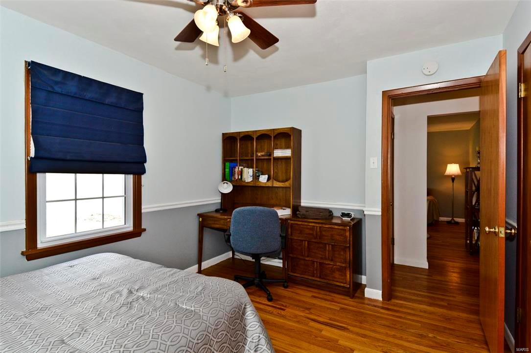 9906 Green Park Road St. Louis, MO 63123 - Photo 10 of 24 Gallery Image 10