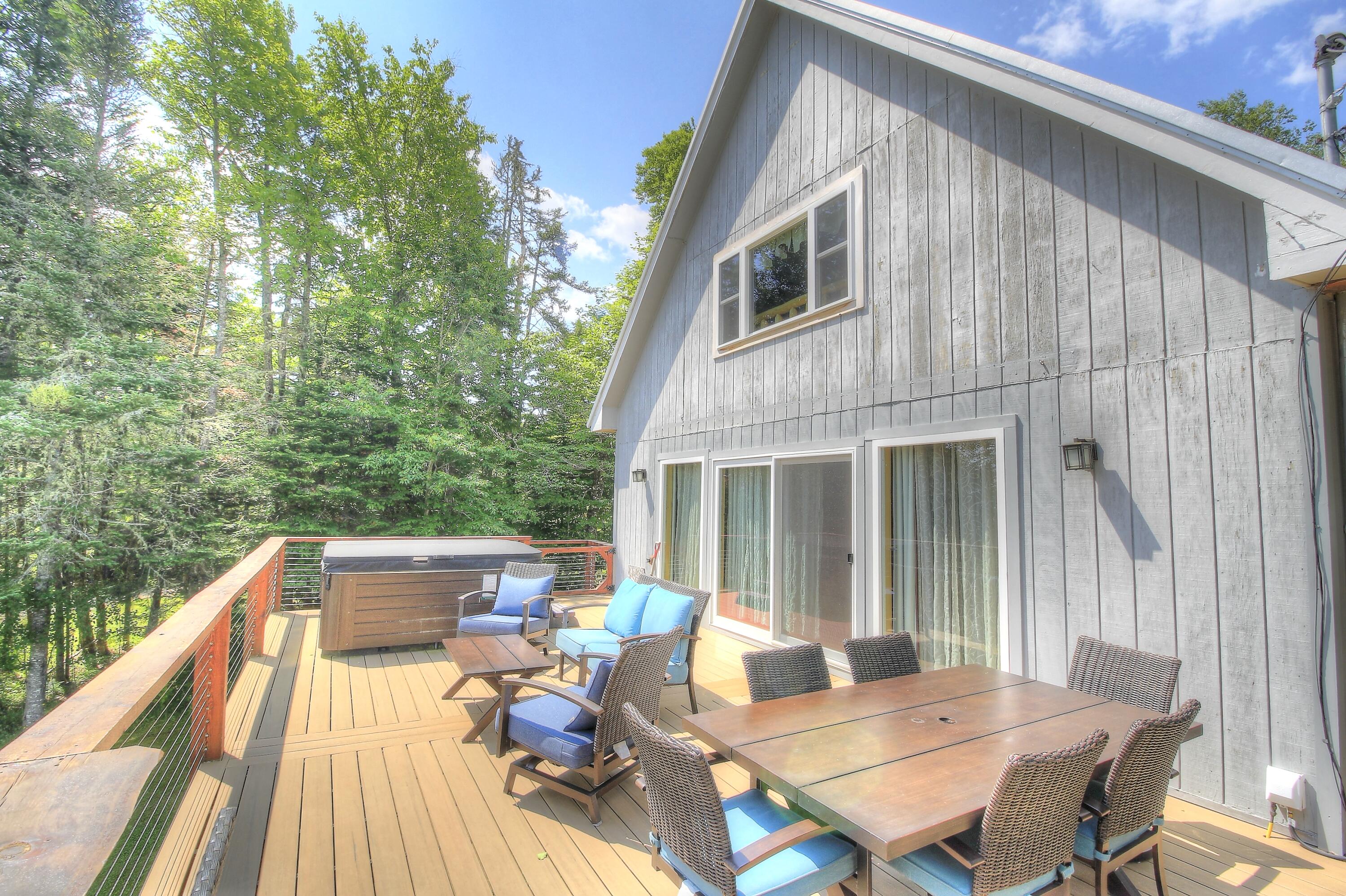 303 Rumford Road Oquossoc, ME 04964 - Photo 6 of 45 18