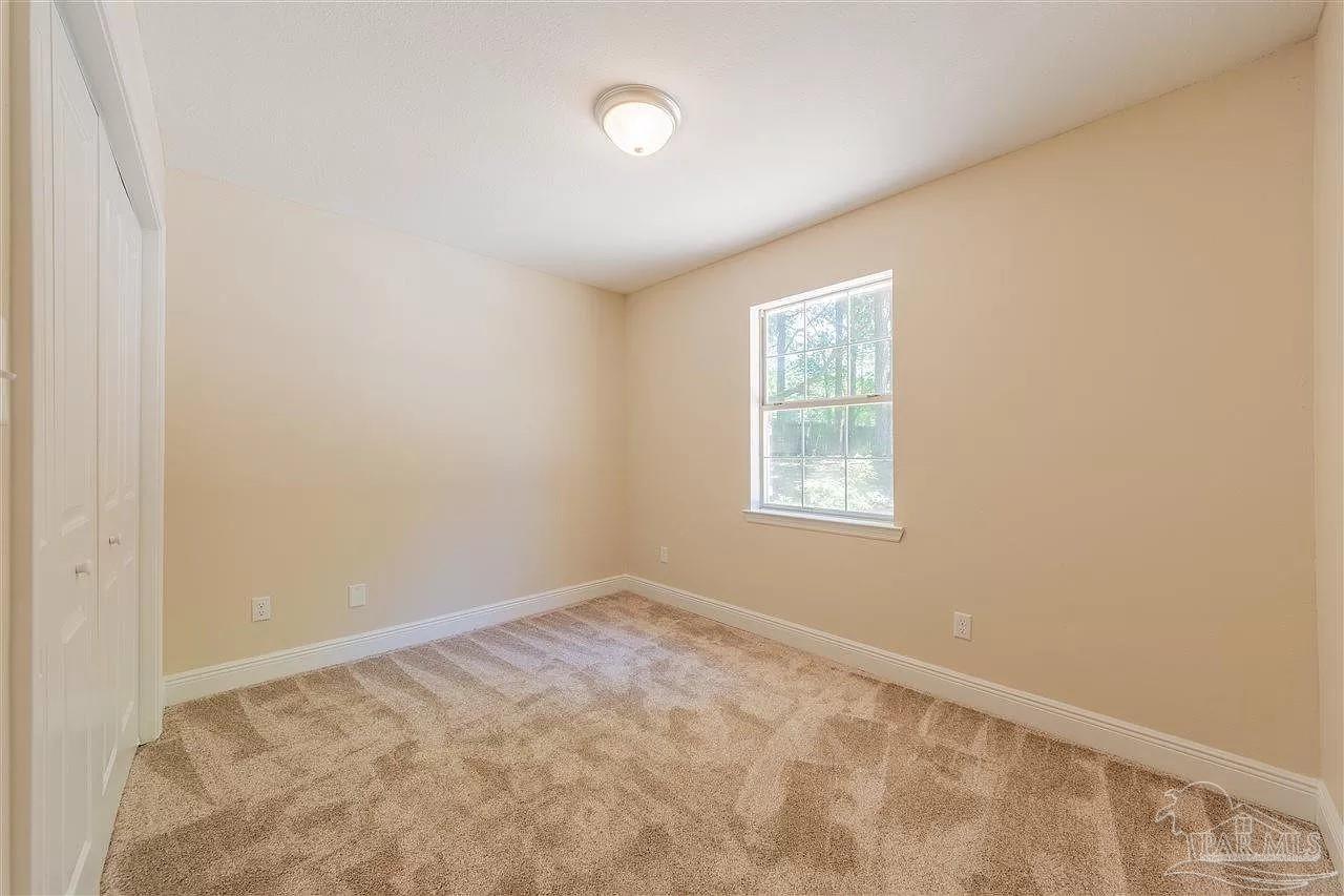 5100 Rowe Trail Pace, FL 32571 - Photo 13 of 35 Gallery Image 13