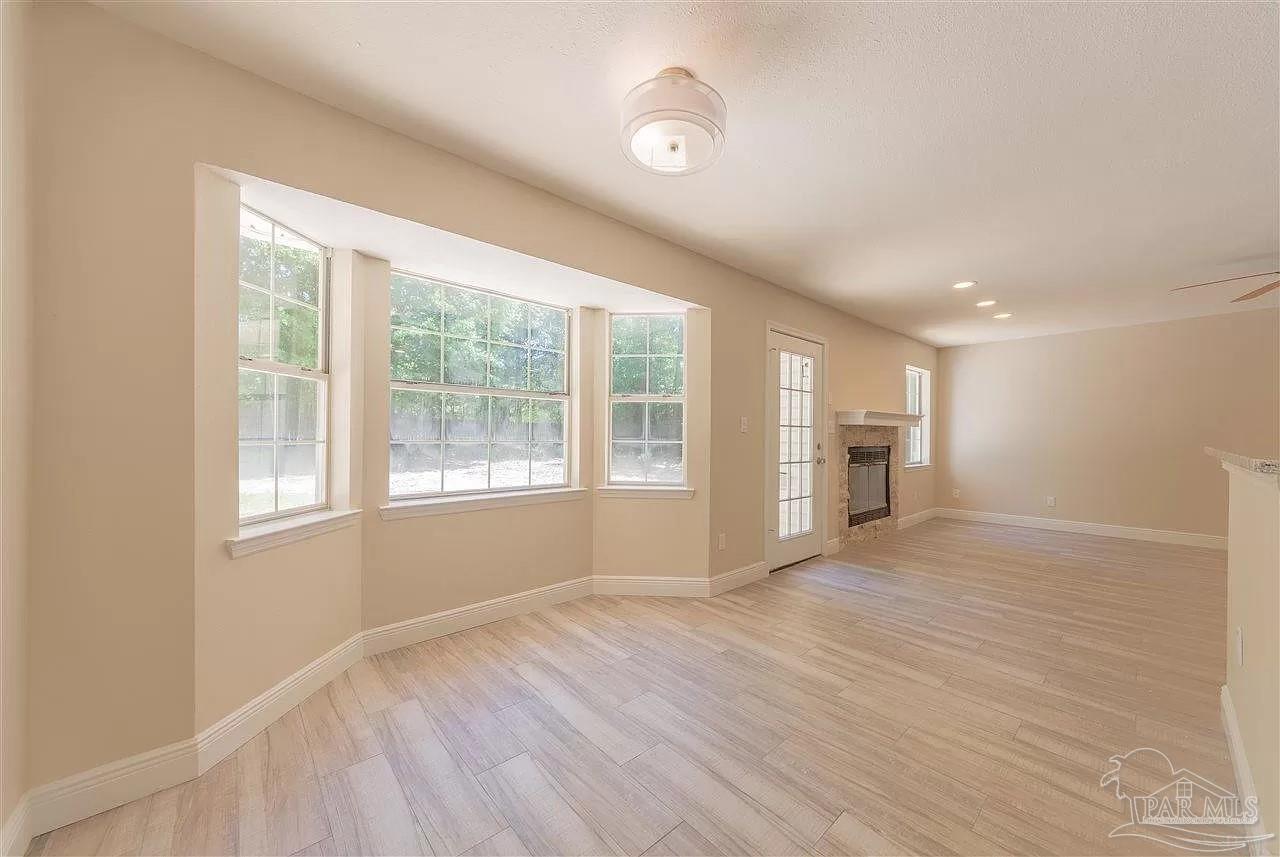 5100 Rowe Trail Pace, FL 32571 - Photo 16 of 35 Gallery Image 16