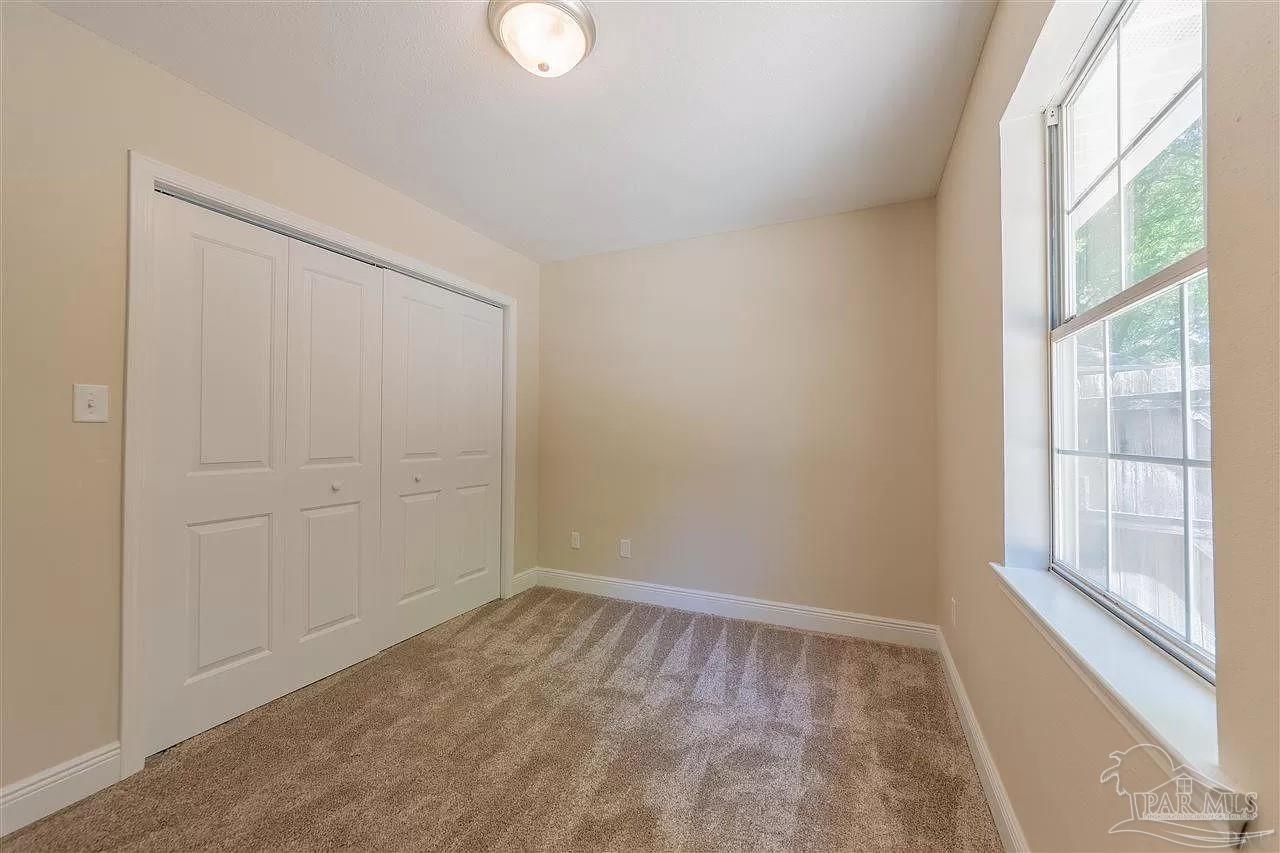 5100 Rowe Trail Pace, FL 32571 - Photo 21 of 35 Gallery Image 21