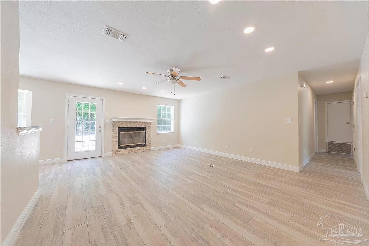 5100 Rowe Trail Pace, FL 32571 - Photo 3 of 35 Gallery Image 3