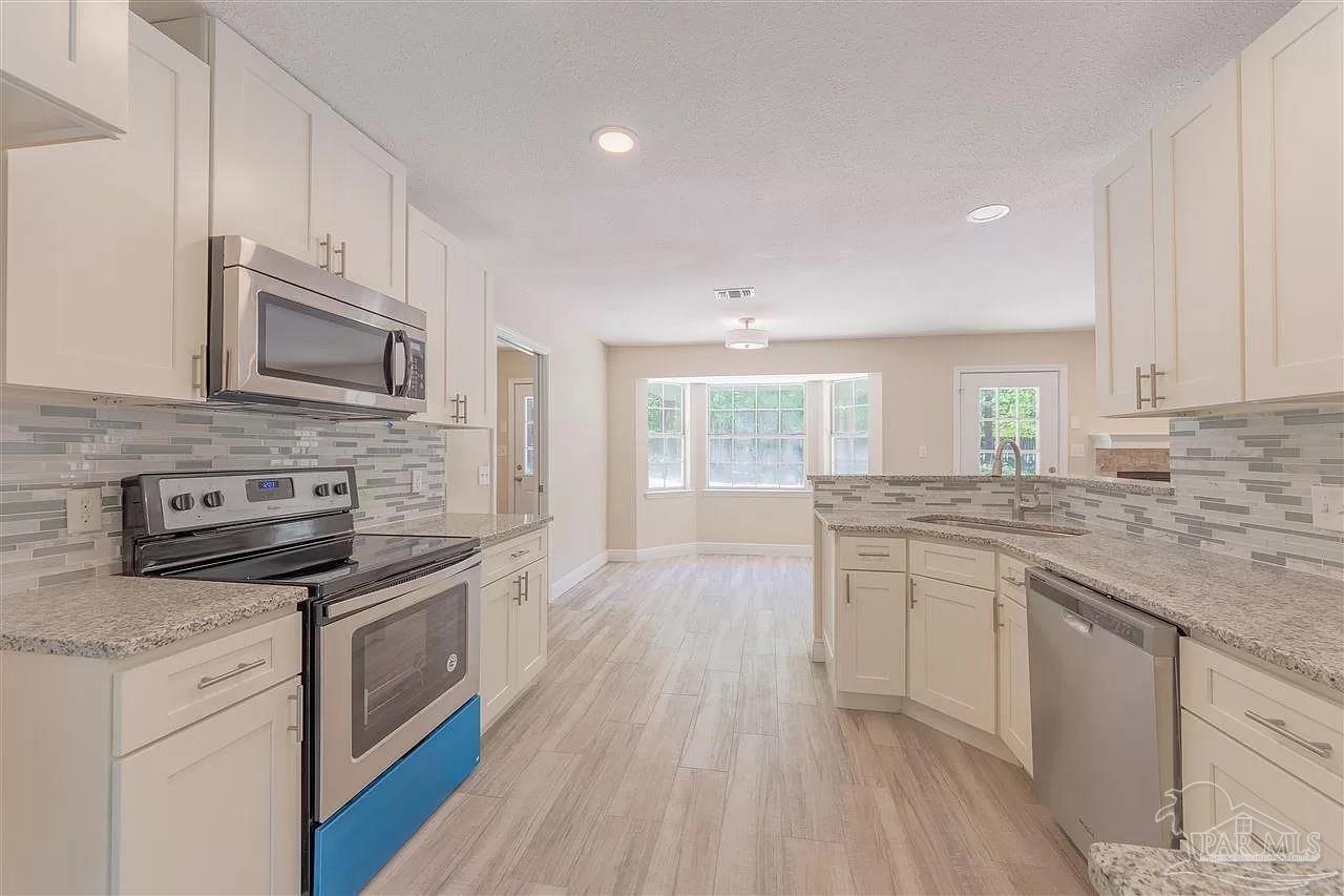 5100 Rowe Trail Pace, FL 32571 - Photo 10 of 35 Gallery Image 10