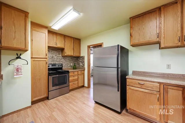 $725,000 | 40 West 420 North, Shoshone, ID 83352