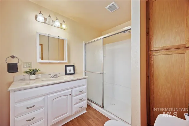 $725,000 | 40 West 420 North, Shoshone, ID 83352