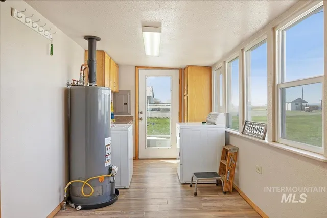 $725,000 | 40 West 420 North, Shoshone, ID 83352