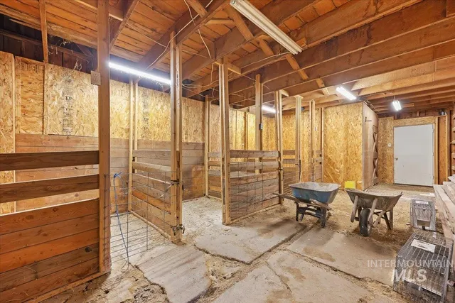 $725,000 | 40 West 420 North, Shoshone, ID 83352