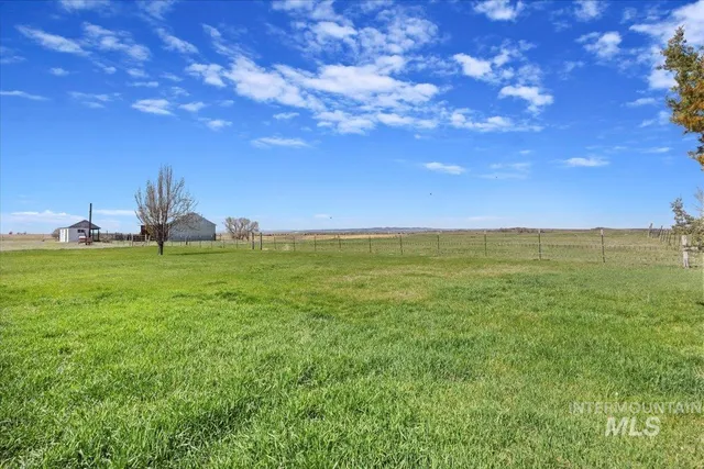 $725,000 | 40 West 420 North, Shoshone, ID 83352