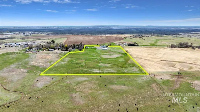 $725,000 | 40 West 420 North, Shoshone, ID 83352