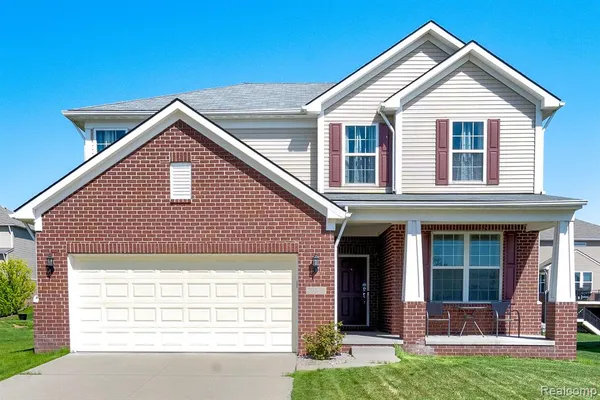 $3,300 | 29816 Autumn Gold Drive, New Hudson, MI 48165
