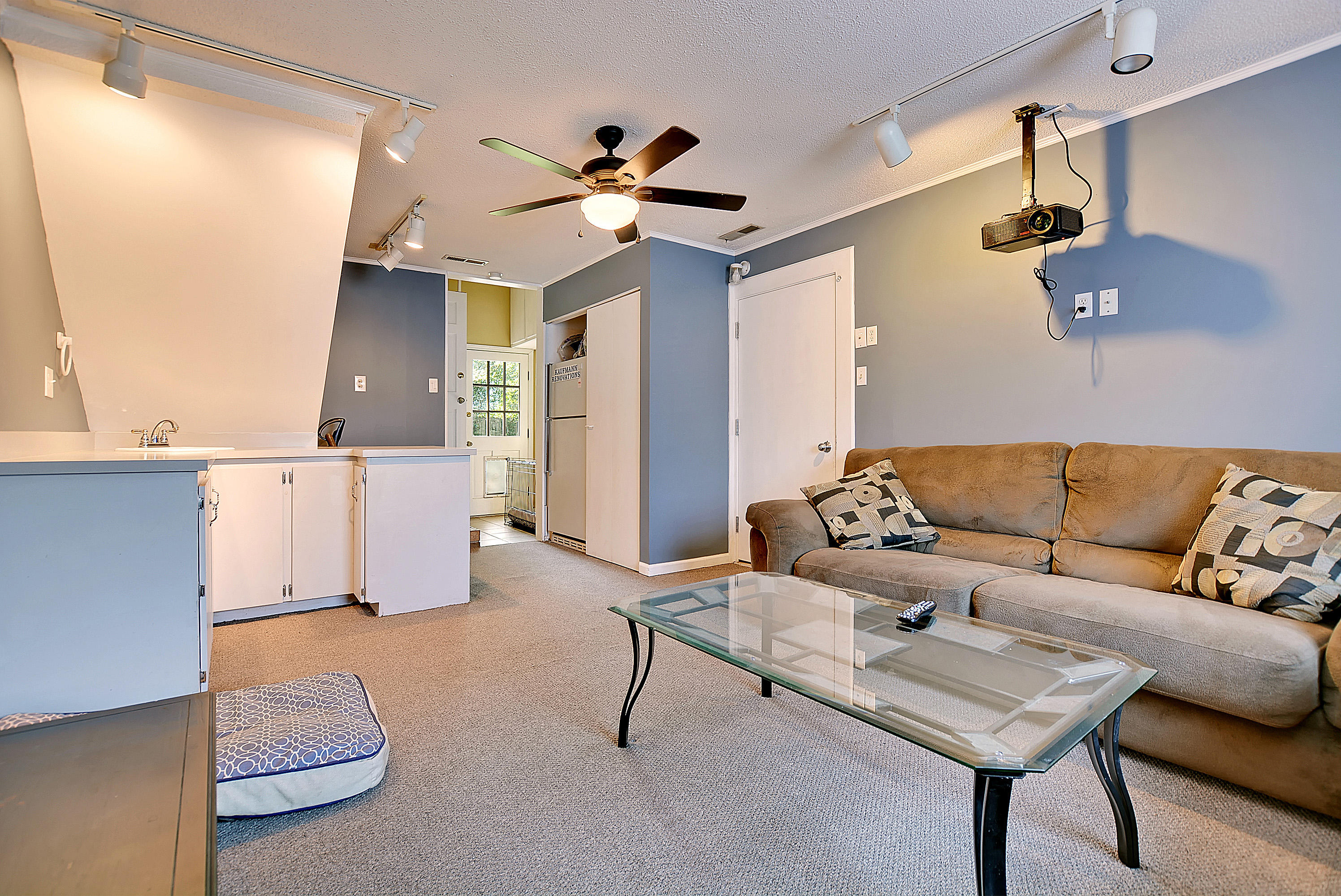 1553 Longview Road Mount Pleasant, SC 29464 - Photo 8 of 39 DSC_7687_DSC_7691 copy