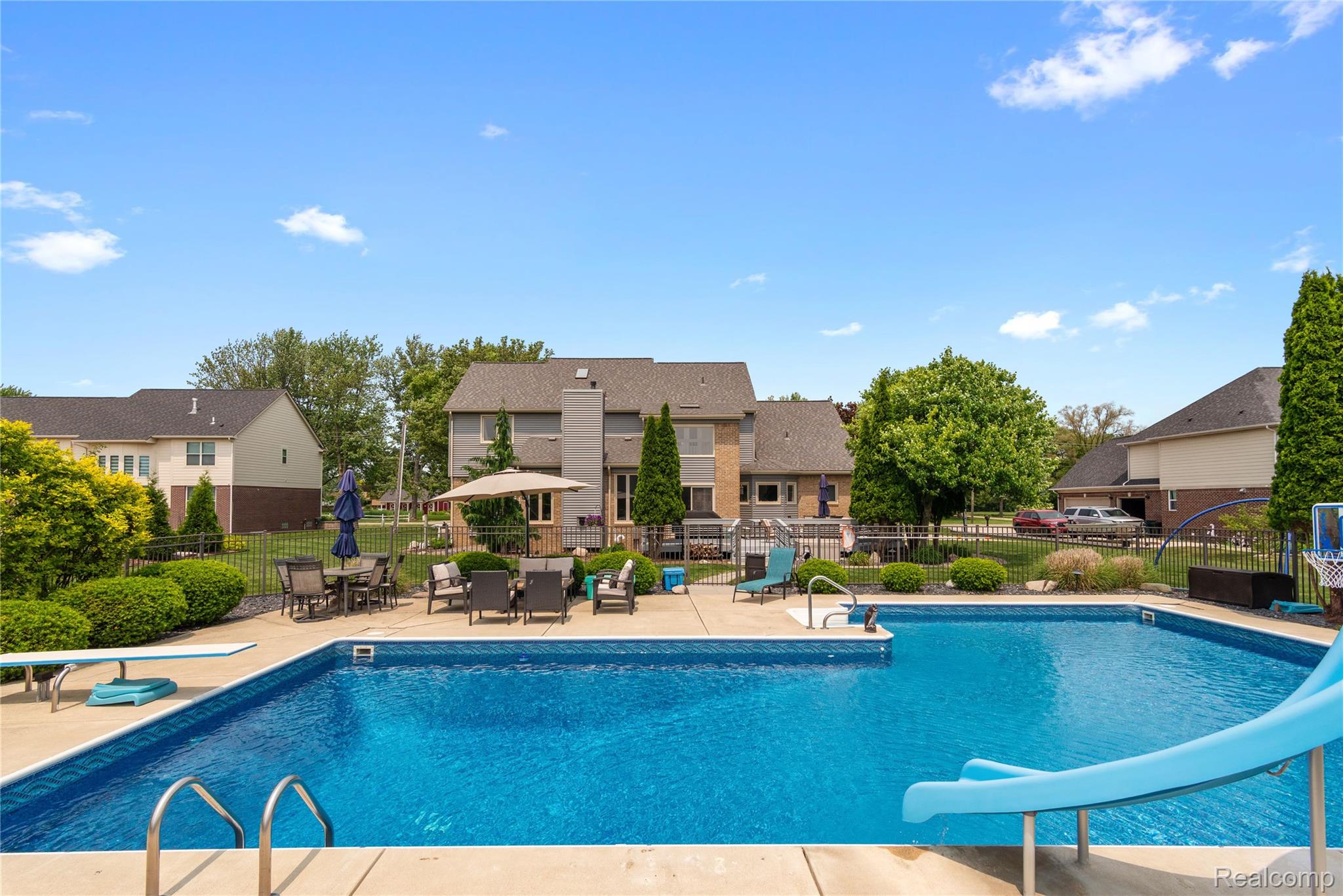 1336 Lamb Road Troy, MI 48085 - Photo 41 of 50 DSC_2509.jpeg