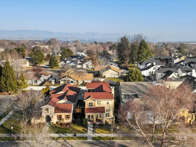 $579,900 | 76 South Grandean Way, Eagle, ID 83616