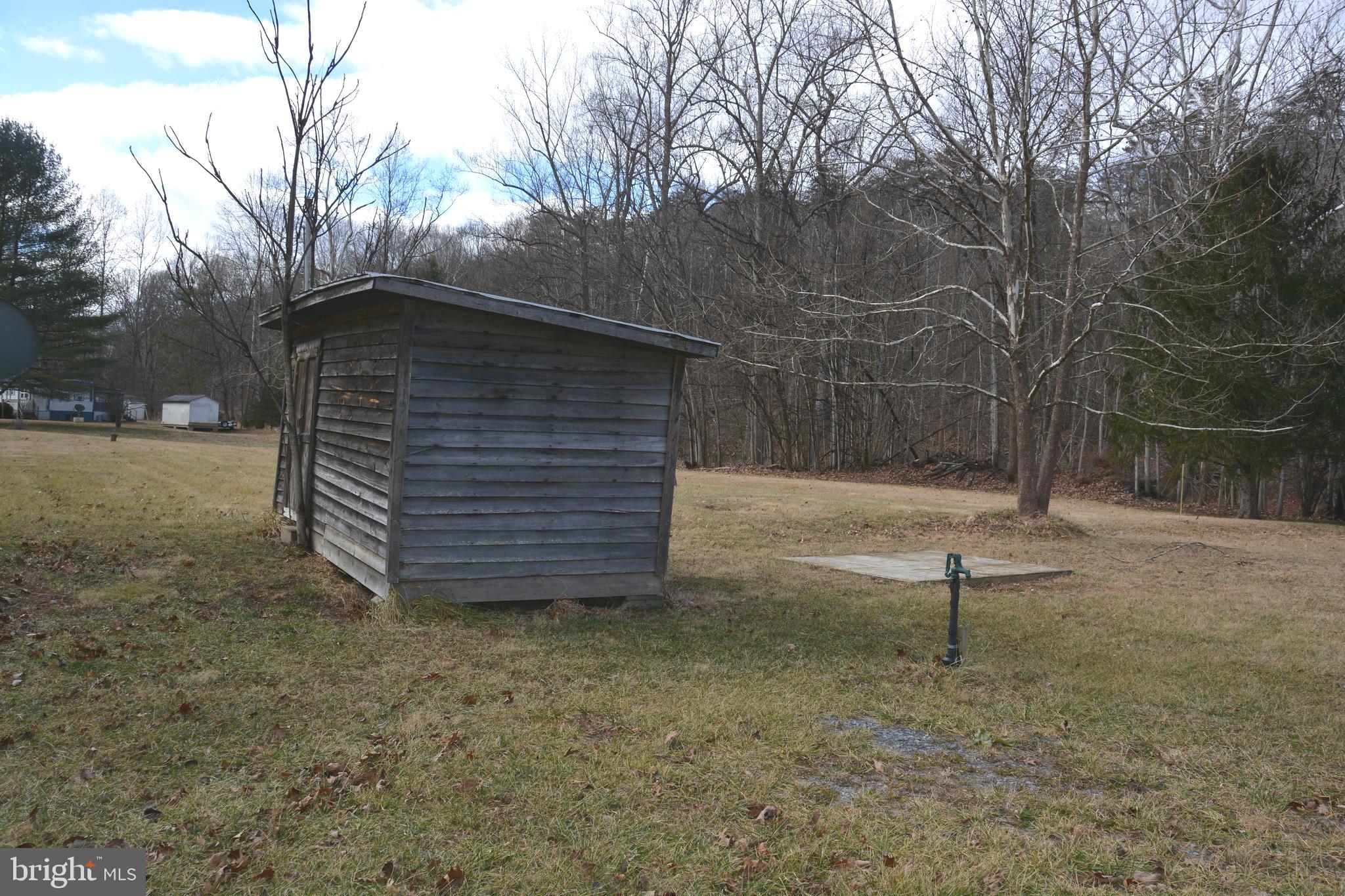 1970 Back Creek Road Gore, VA 22637 - Photo 8 of 17