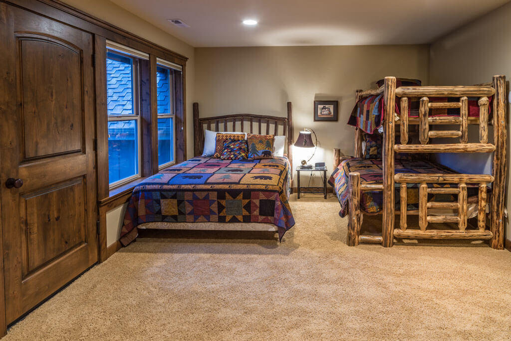 56457 Sunstone Loop Bend, OR 97707 - Photo 28 of 38 Sunriver_56457_Sunstone_Loop (20)