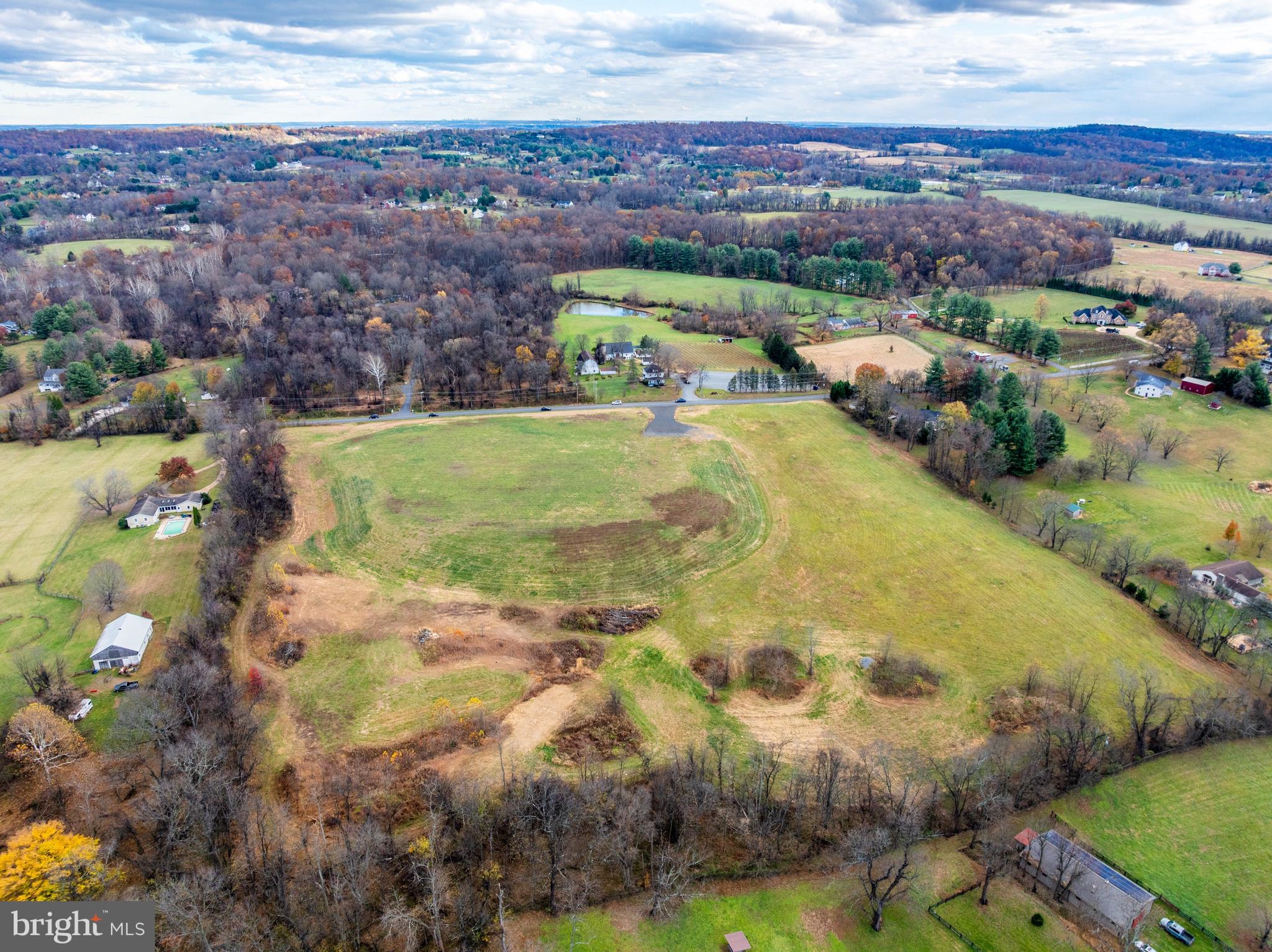 16801 Hamilton Station Road Hamilton, VA 20158 - Photo 4 of 7