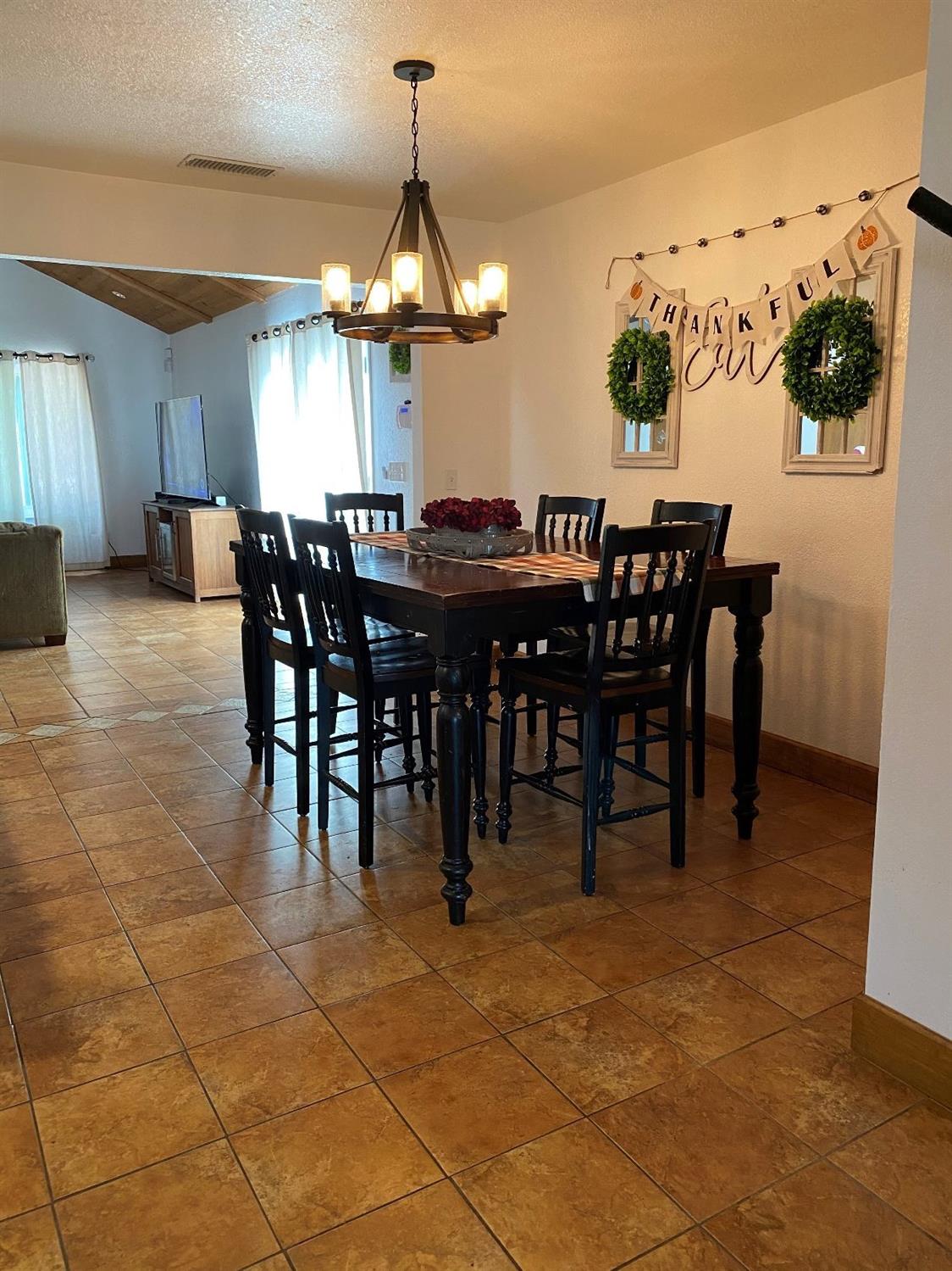 18843 Madrone Road Madera, CA 93638 - Photo 7 of 17 Gallery Image 7