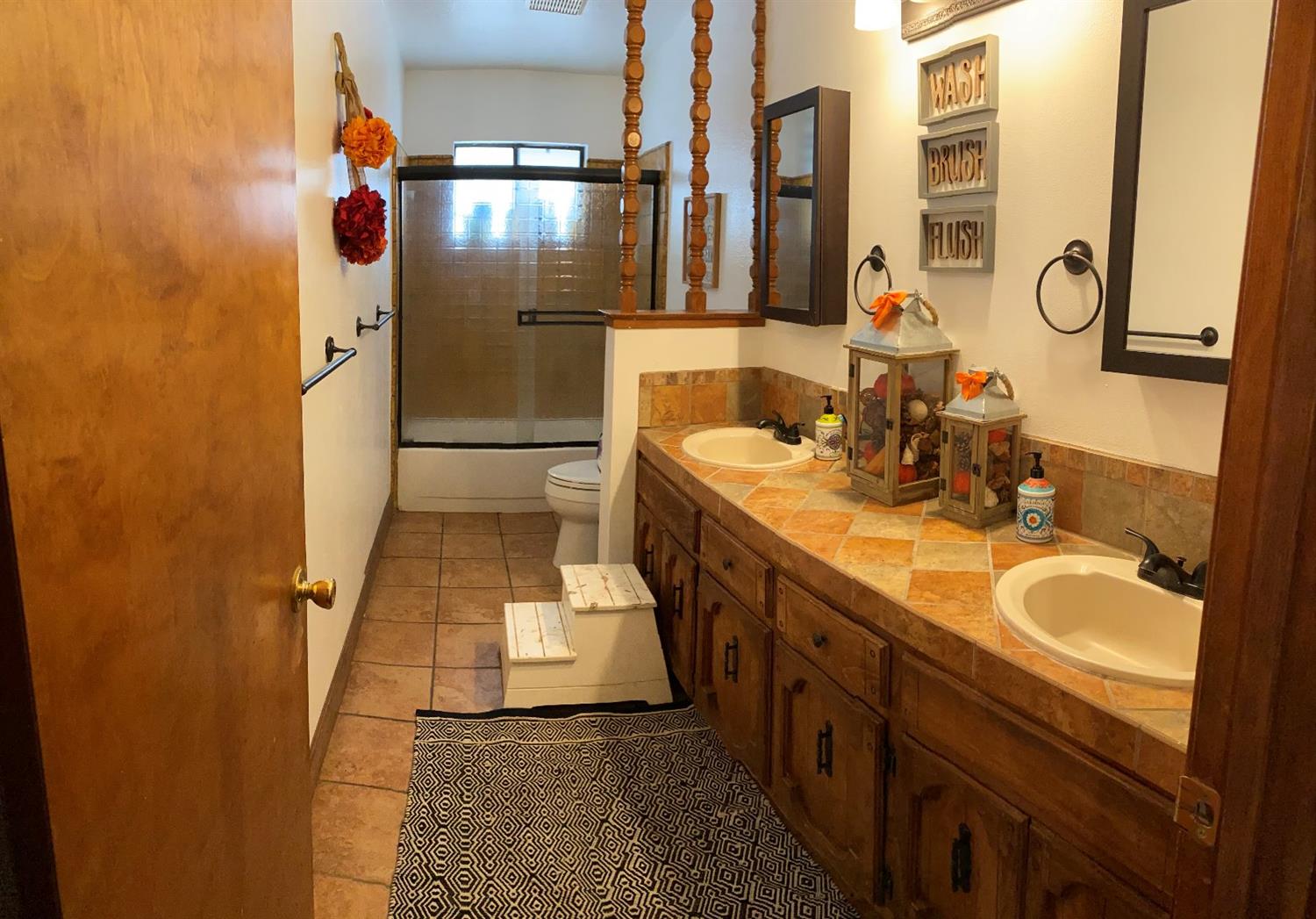 18843 Madrone Road Madera, CA 93638 - Photo 8 of 17 Gallery Image 8