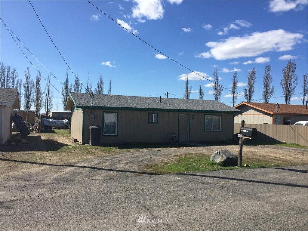 652 Eagle Road Othello, WA 99344 - Photo 1 of 12