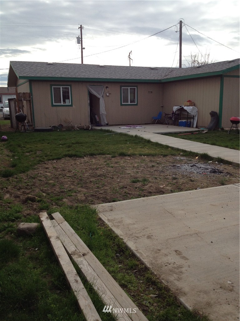 652 Eagle Road Othello, WA 99344 - Photo 10 of 12