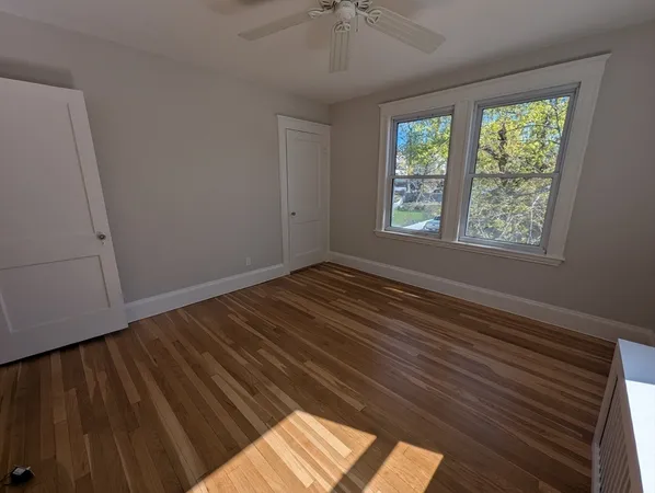 $2,700 | 37 Lafayette Place, Unit 2, Salem, MA 01970
