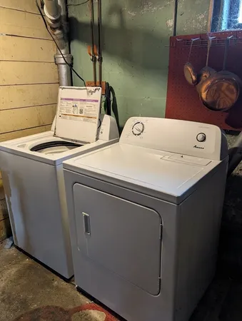 $2,700 | 37 Lafayette Place, Unit 2, Salem, MA 01970