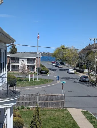 $2,700 | 37 Lafayette Place, Unit 2, Salem, MA 01970
