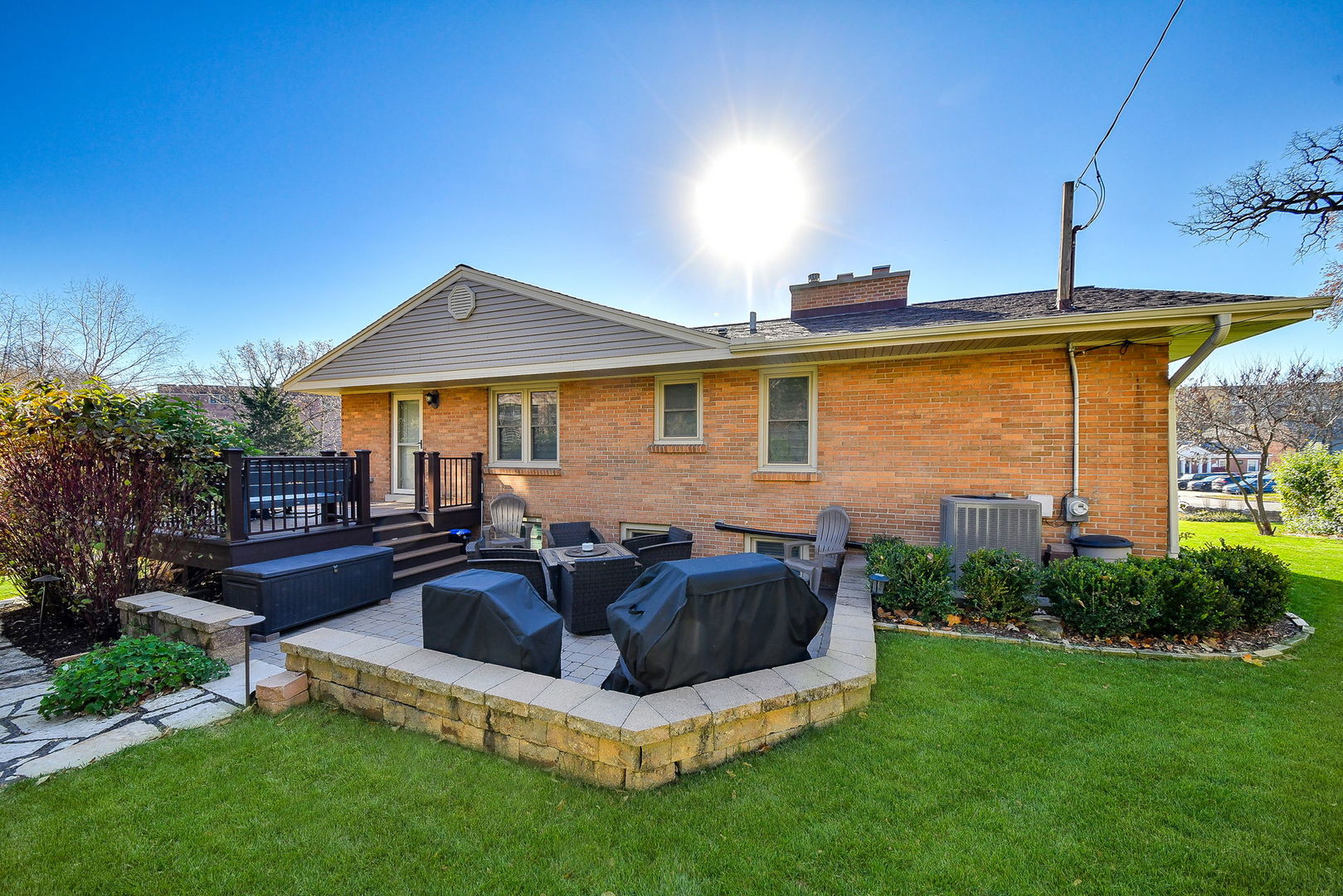 522 Deerpath Road Glen Ellyn, IL 60137 - Photo 9 of 24