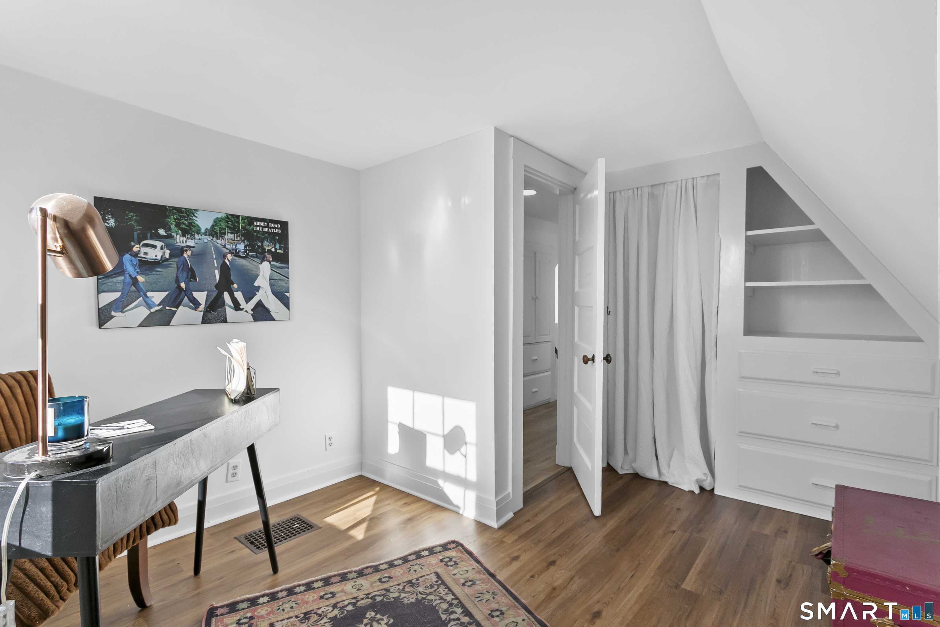 77 Meadowbrook Road Fairfield, CT 06824 - Photo 16 of 30